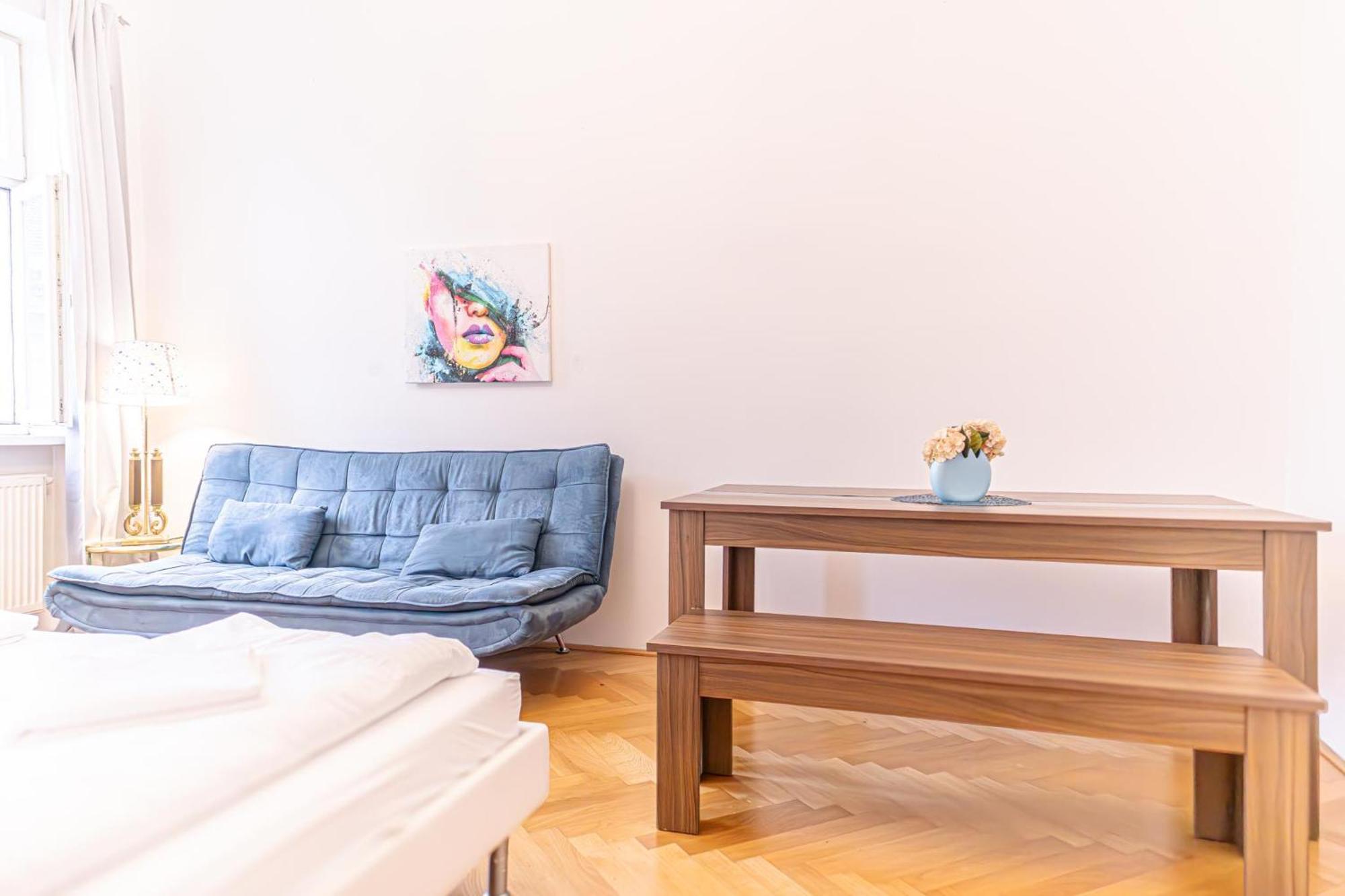 Amazing 2Br City Stay, Wiener Stadthalle Kültér fotó