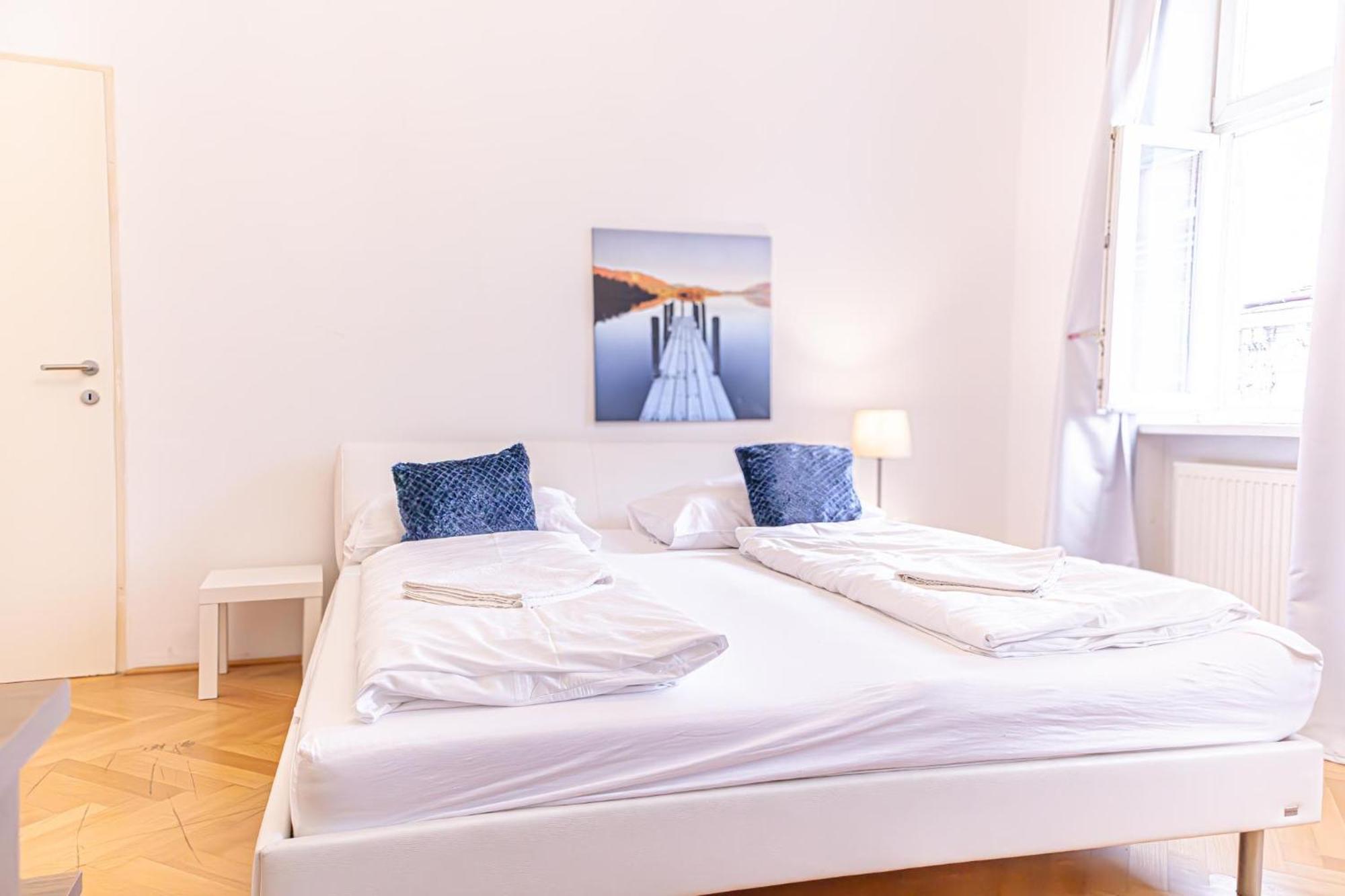Amazing 2Br City Stay, Wiener Stadthalle Kültér fotó