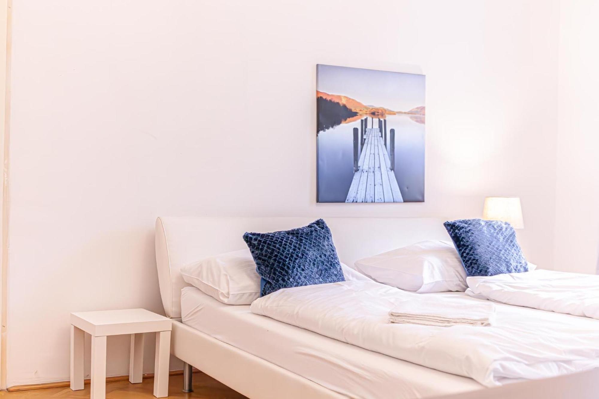 Amazing 2Br City Stay, Wiener Stadthalle Kültér fotó