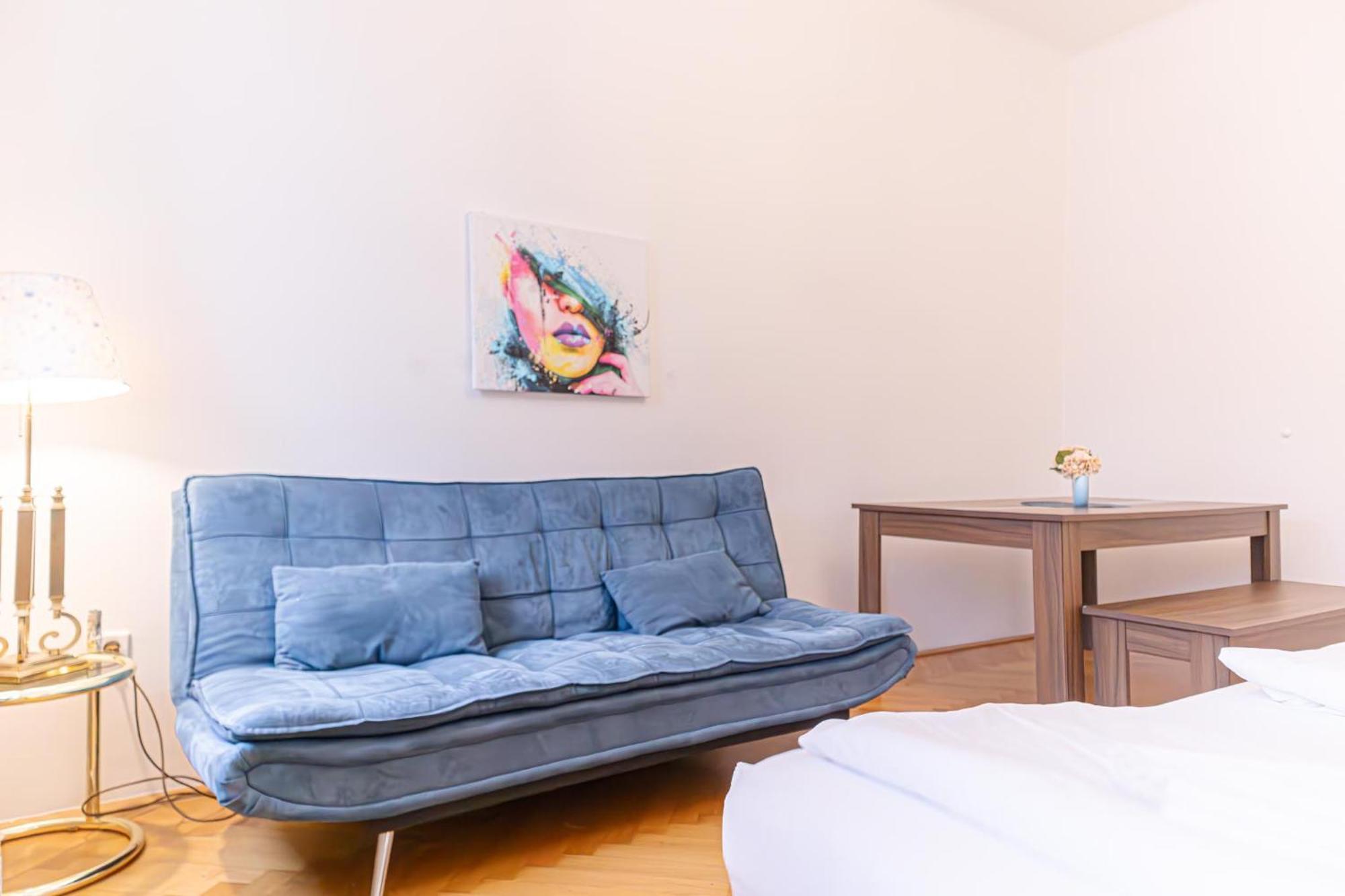 Amazing 2Br City Stay, Wiener Stadthalle Kültér fotó